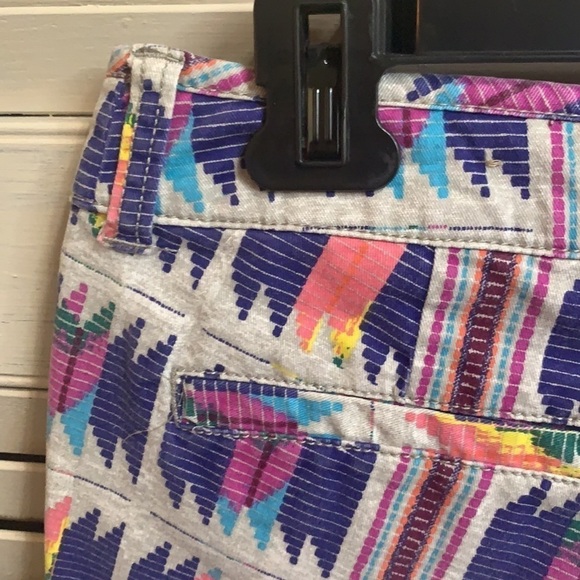 𝅺t33 American Eagle Midi Flat Front Aztec Printed Sz 4 Biho Festival Fair - Picture 13 of 16
